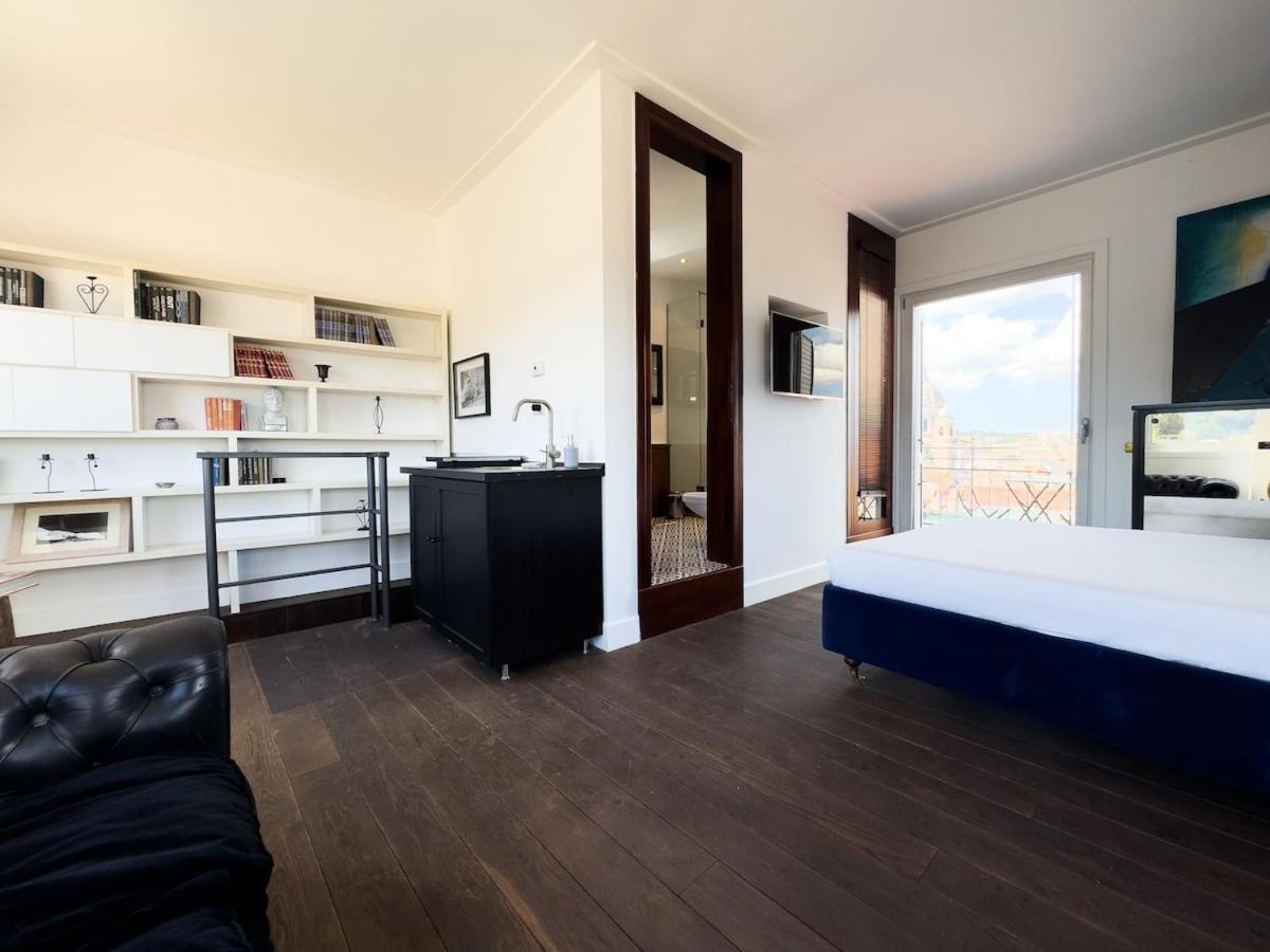 Apartment Chasing The Stars Spanish Steps Boutique *